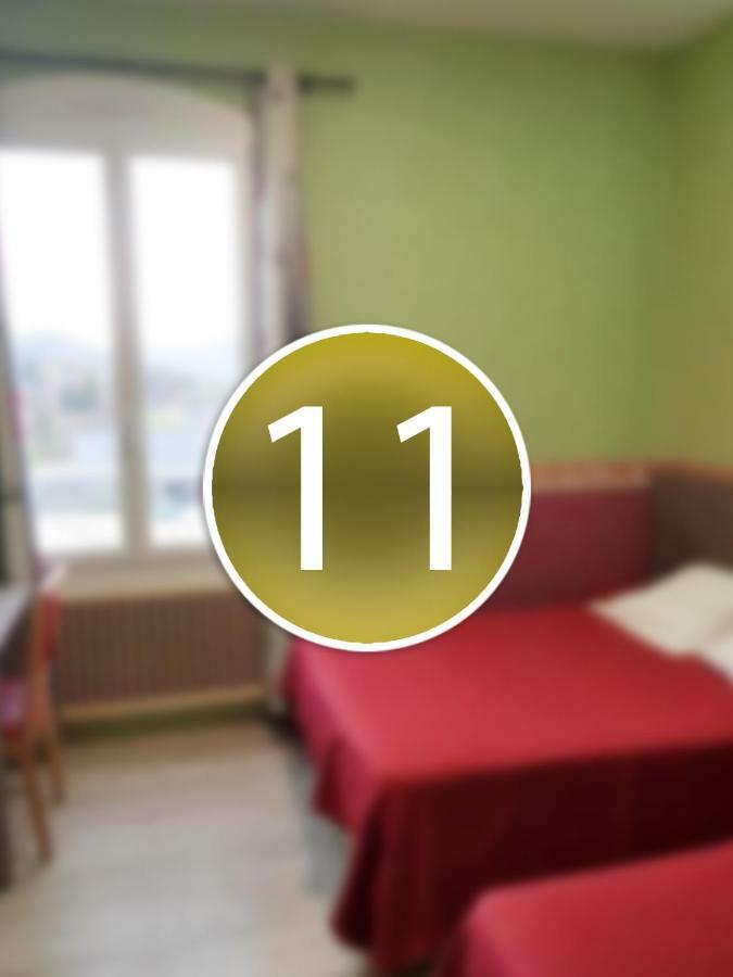 Hotel des voyageurs Chez Betty Neussargues en Pinatelle Szoba fotó
